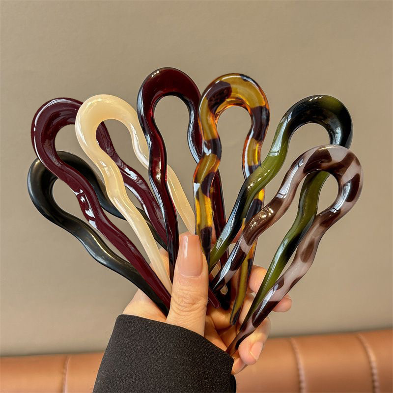 Tech Hair Accessories - Élégante épingle à cheveux en acrylique