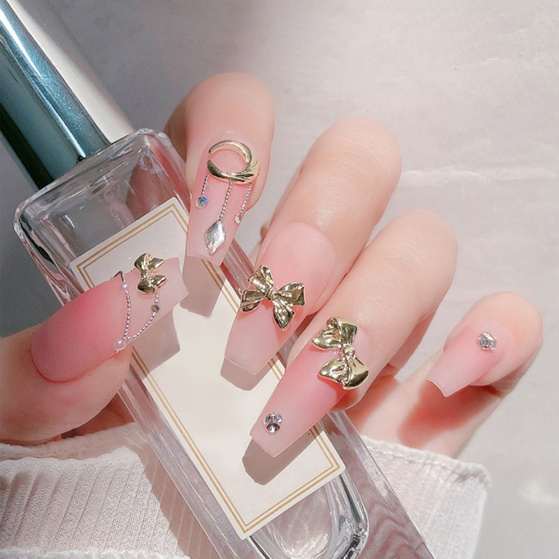 Breloques pour ongles en forme - Trending Tech Accessories avis et prix
